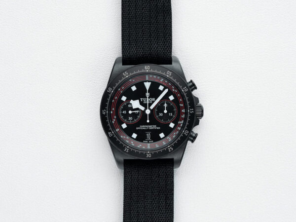 Tudor 25827KN