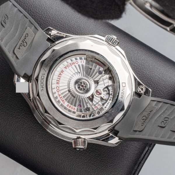 Omega 210.32.42.20.06.002