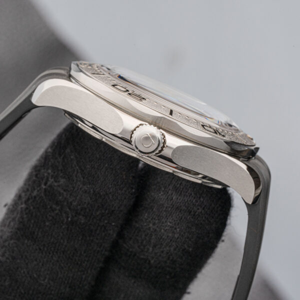 Omega 210.32.42.20.06.002