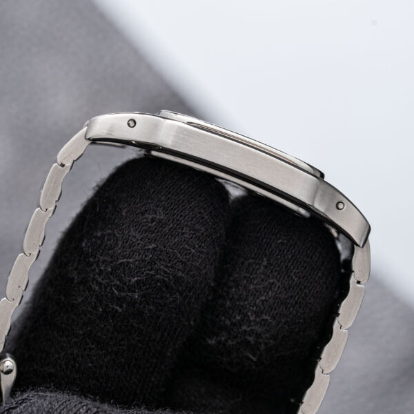 Cartier 1564