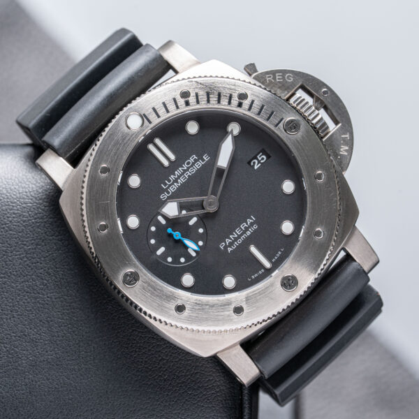 Panerai PAM01305
