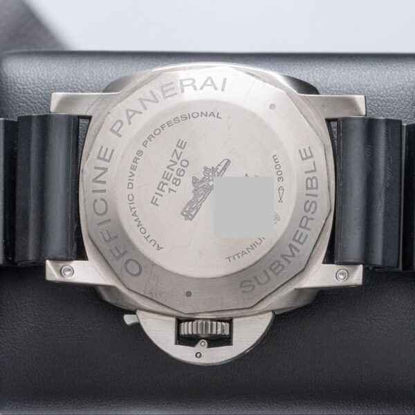Panerai PAM01305