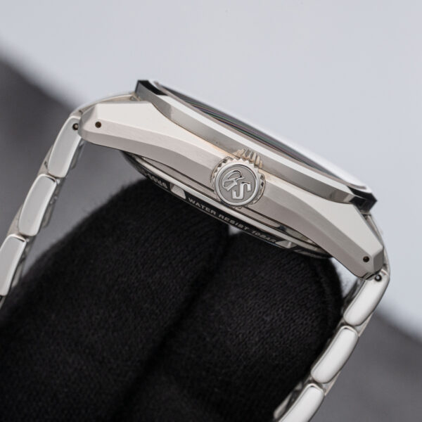 Grand Seiko SBGA509