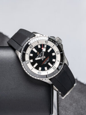 Breitling A17375