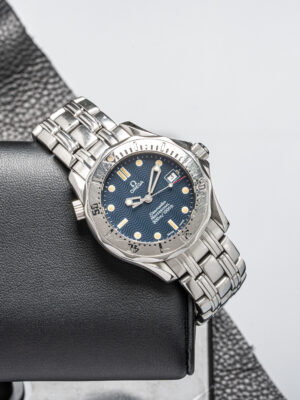 Omega 2552.80
