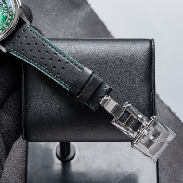 Carl F Bucherer 00.10803.08.92.92