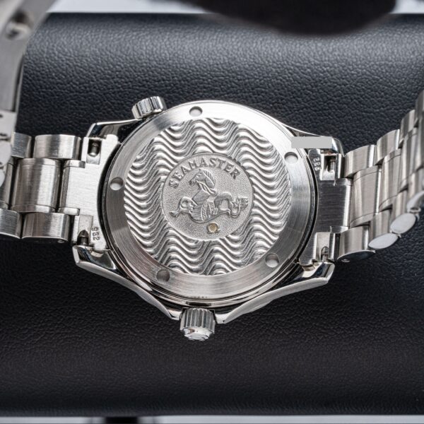 Omega 2252.50