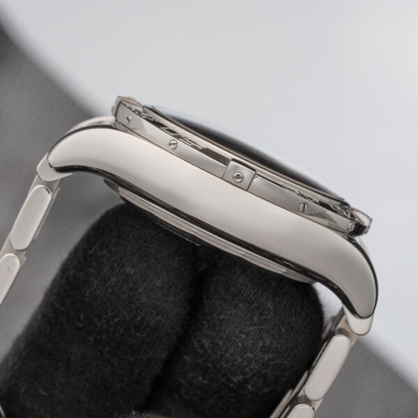 Breitling AB0110