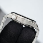 Omega 2562.80