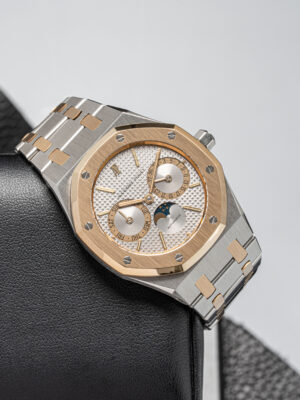 Audemars Piguet 25594SA