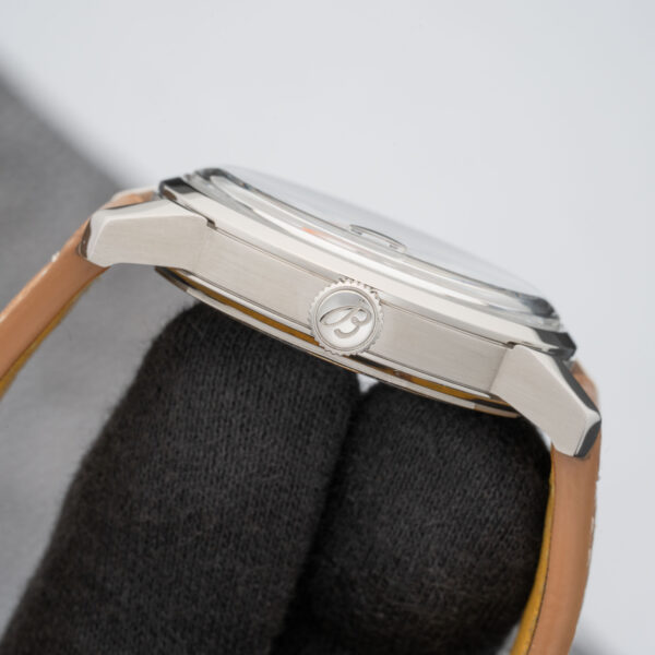 Breitling AB3113281A1X1