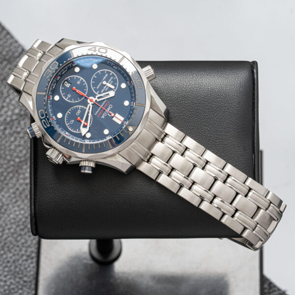 Omega 212.30.44.50.03.001