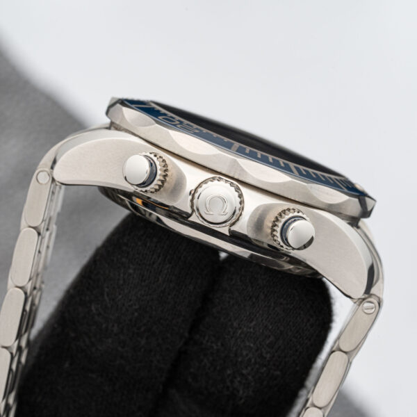 Omega 212.30.44.50.03.001