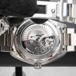 Omega 220.30.43.22.10.001