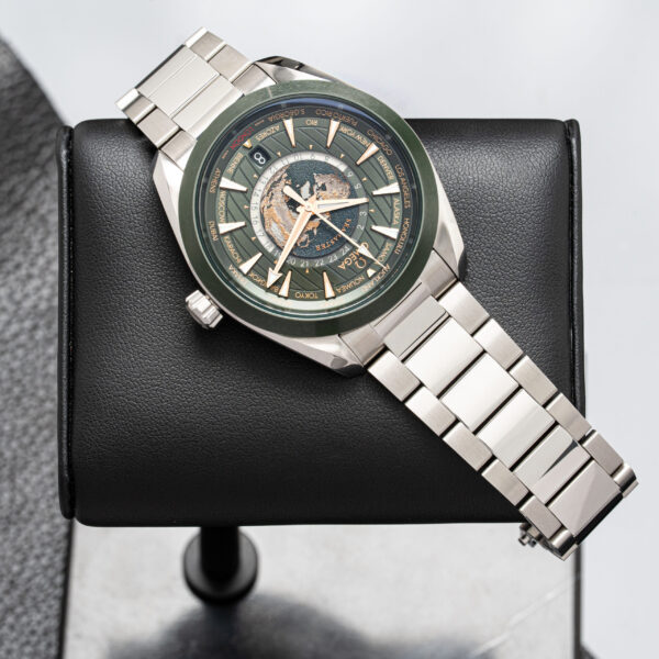 Omega 220.30.43.22.10.001