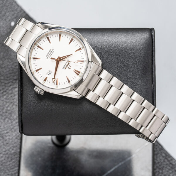 Omega 2502.34