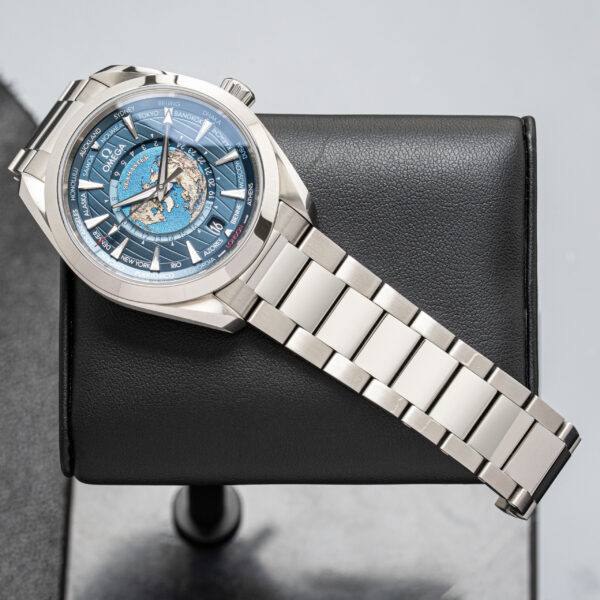 Omega 220.10.43.22.03.001