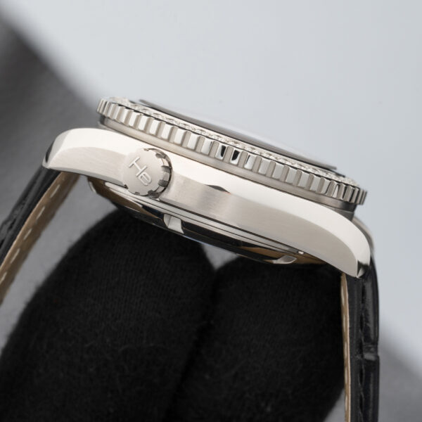 Omega 232.18.38.20.01.001