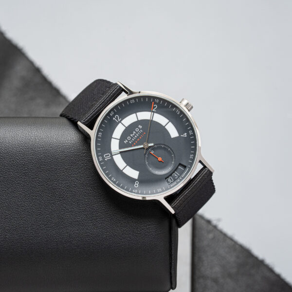Nomos 1302