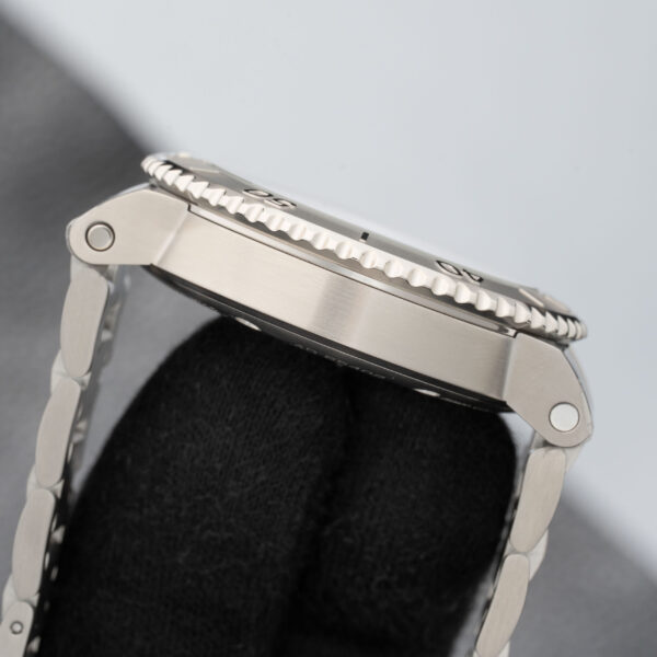 Oris 01 733 7730 4137