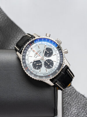 Breitling AB0138