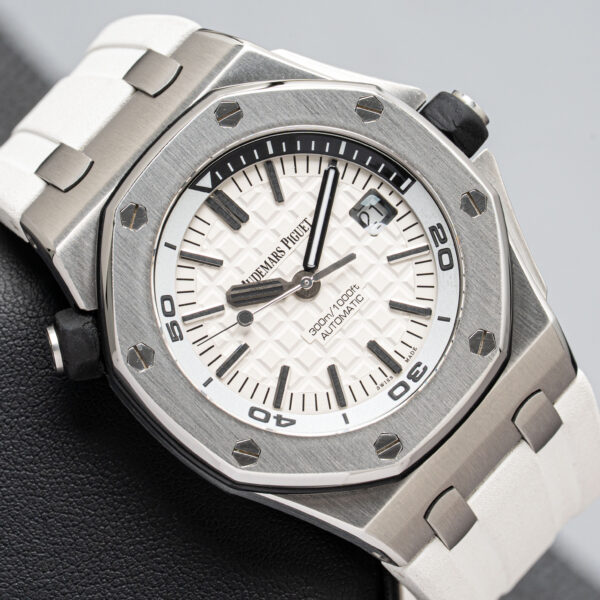 AP 15710ST.OO.A002CA.02