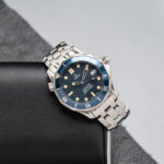 Omega 2561.80