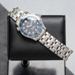 Omega 2561.80