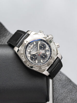 Breitling AB0140