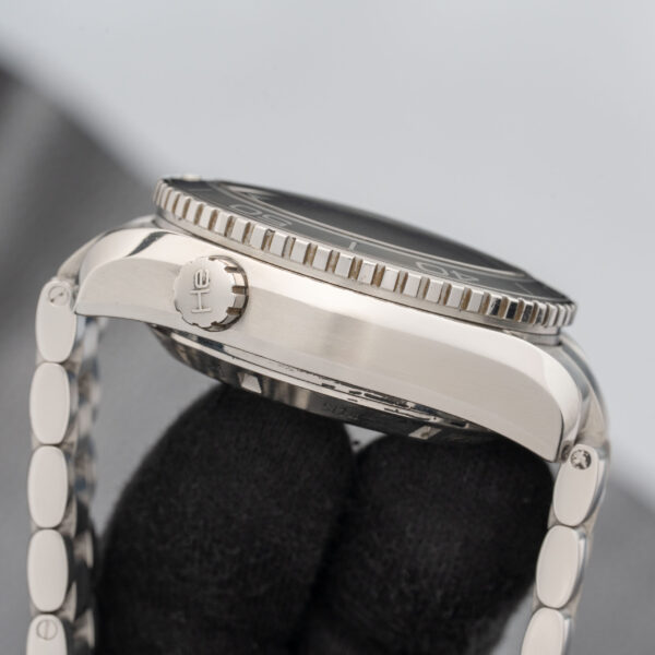 Omega 232.30.46.51.01.003