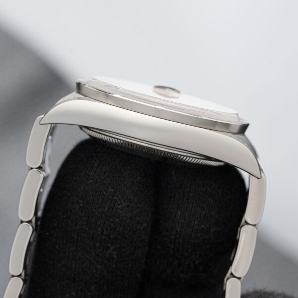 Rolex 15210