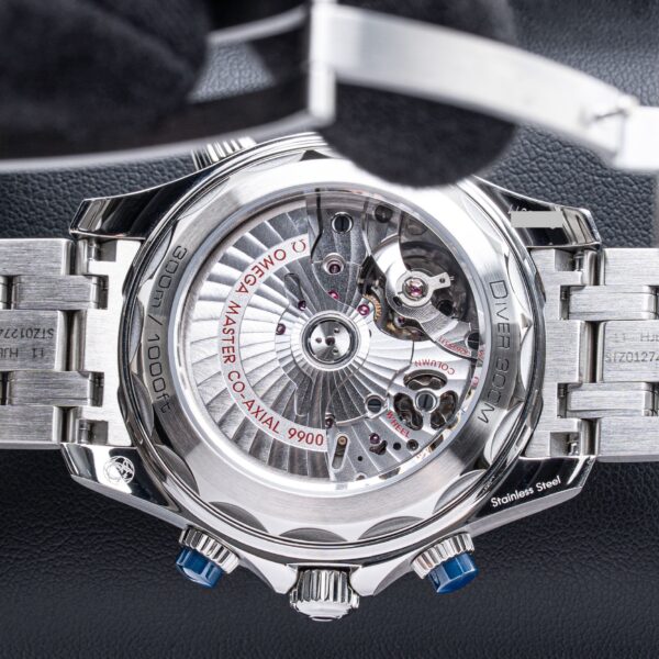 Omega 210.30.44.51.03.001