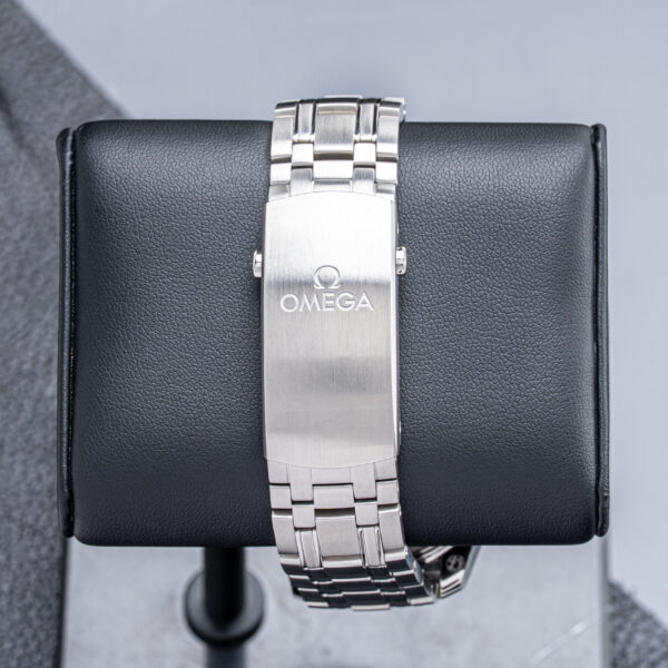 Omega 210.30.44.51.03.001