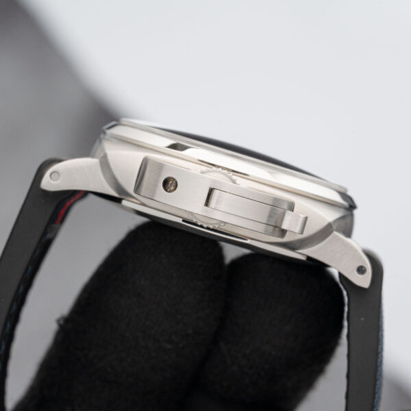 Panerai PAM01303