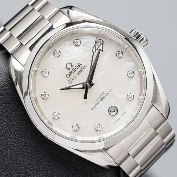 Omega 220.10.38.20.55.001