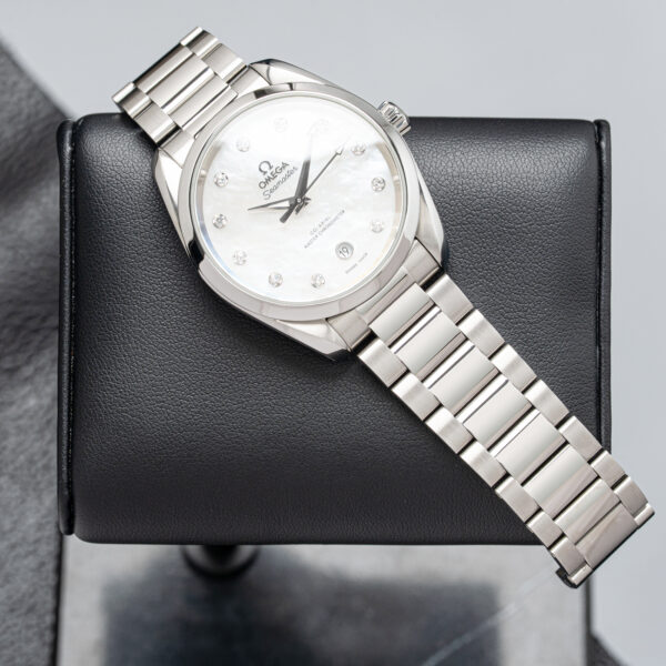 Omega 220.10.38.20.55.001