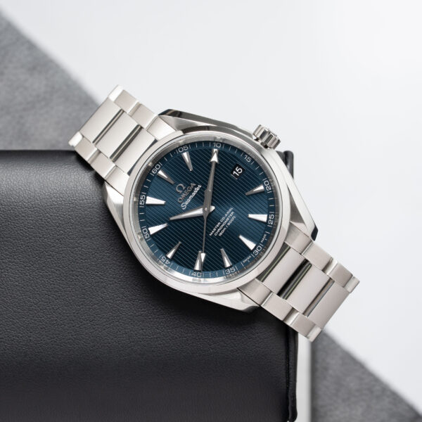 Omega 231.10.42.21.03.003