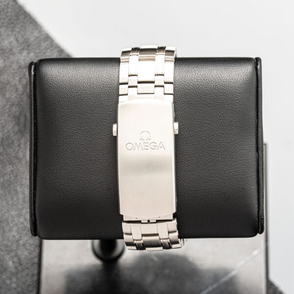 Omega 210.30.42.20.06.001
