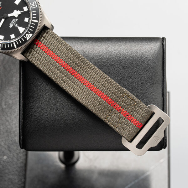 Tudor 25717N