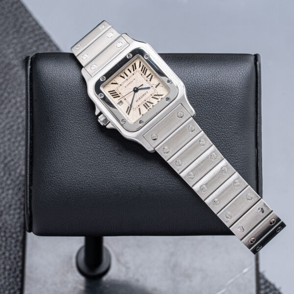Cartier 2319