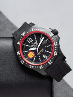 Breitling X74320B5/BG23