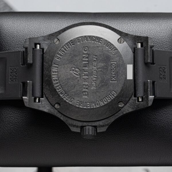 Breitling X74320B5/BG23
