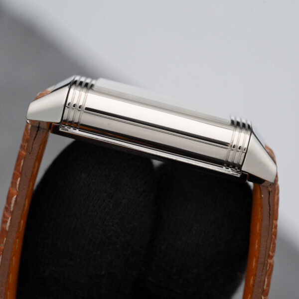 JLC Q2438522