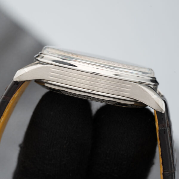Breitling AB0930D41K1P1