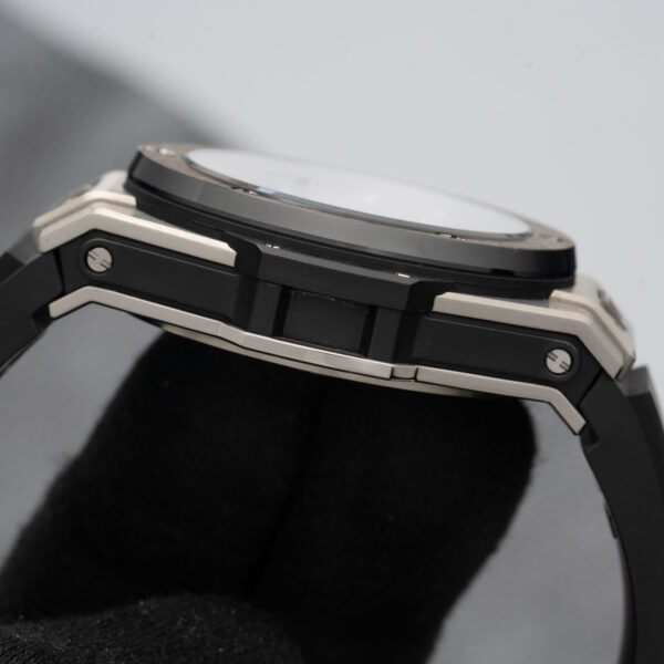 Hublot 411.NM.1170.RX