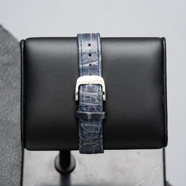 JLC Q2608130