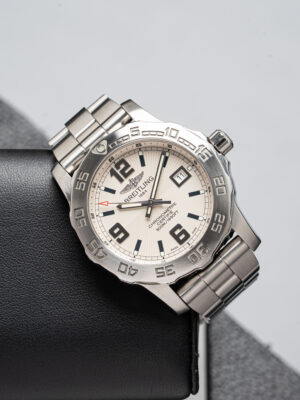 Breitling A74387