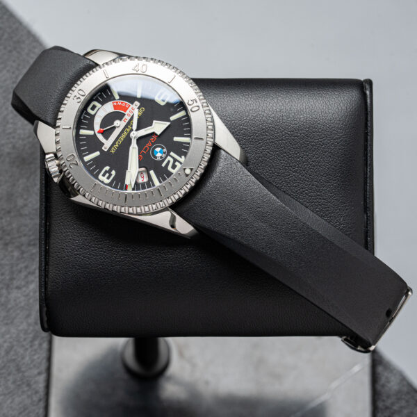 Girard Perregaux 49920-11-652-0