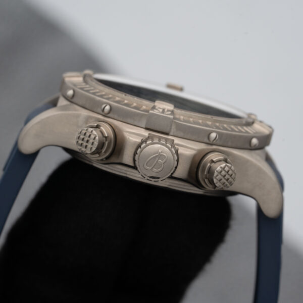 Breitling E73360