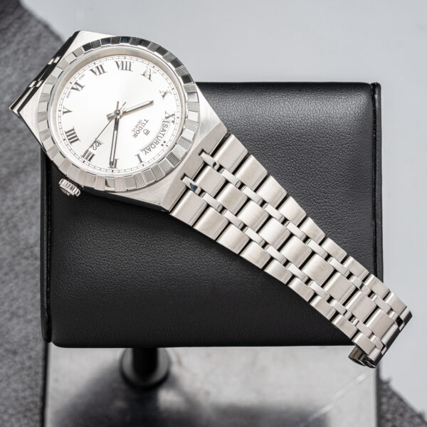 Tudor 28600